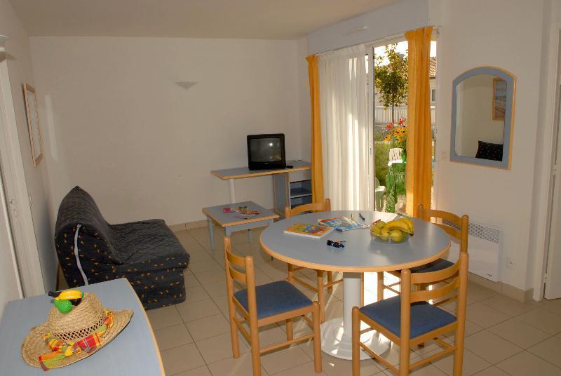Azureva Fouras Aparthotel Exteriör bild