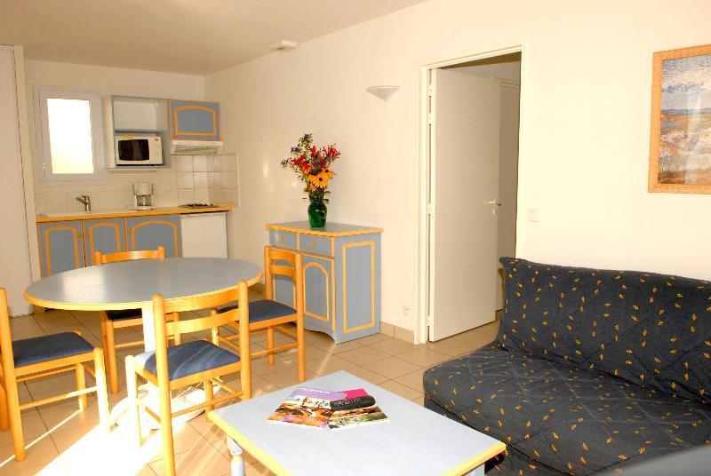 Azureva Fouras Aparthotel Exteriör bild