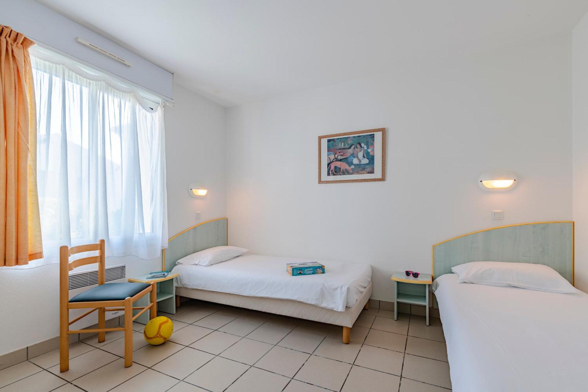 Azureva Fouras Aparthotel Exteriör bild